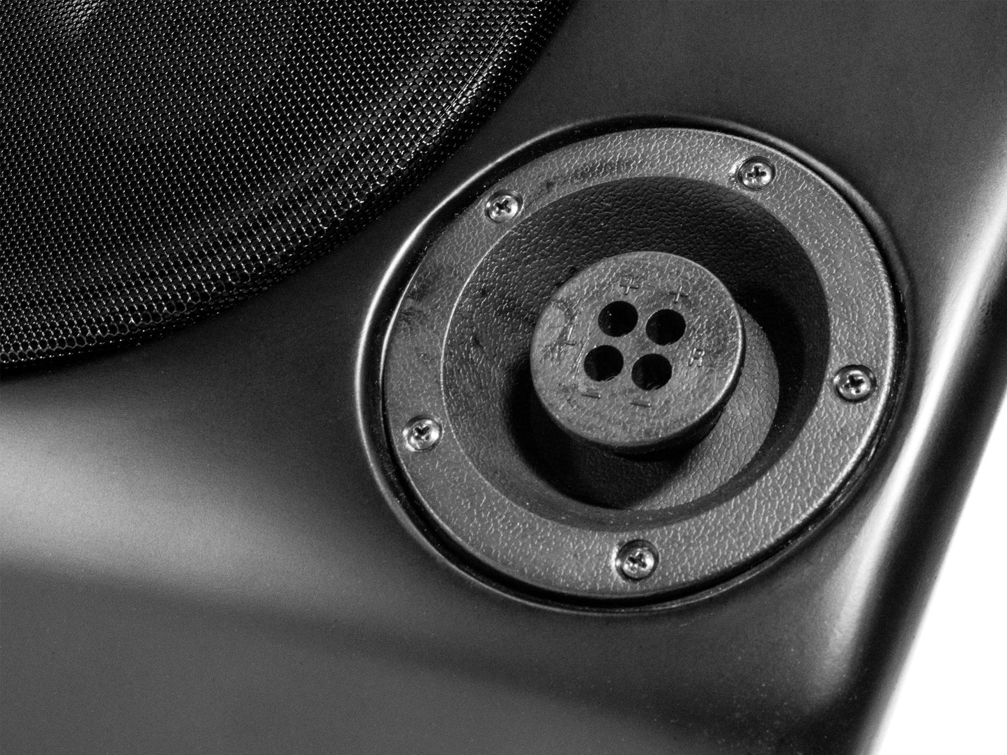 SUB p964 | Fußraum-Subwoofer 4Ω | 120 Watt | für Fond im Porsche 964